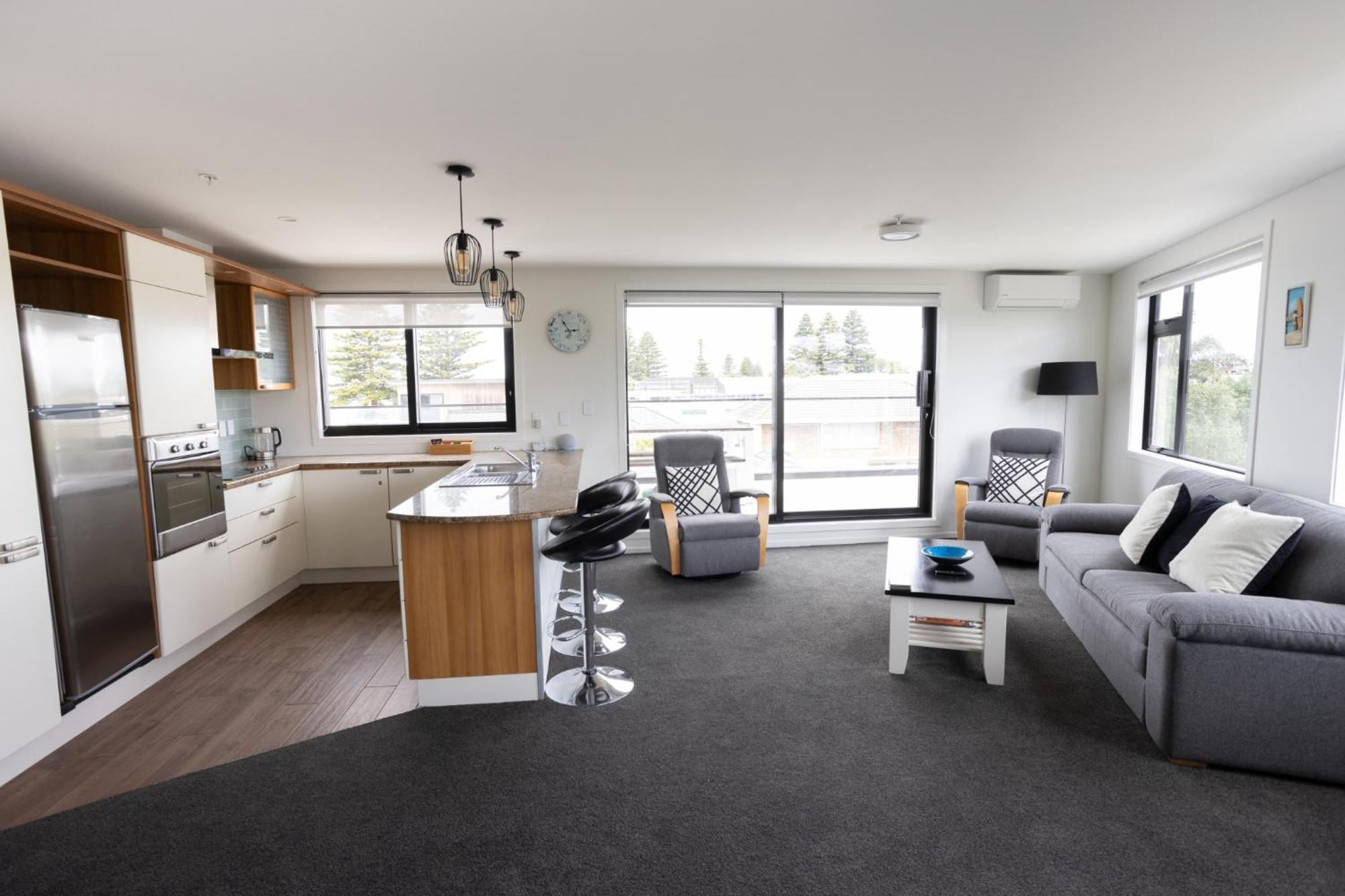 Belle Mer Beachfront Apartments - Self Serviced Маунт-Маунгани Экстерьер фото