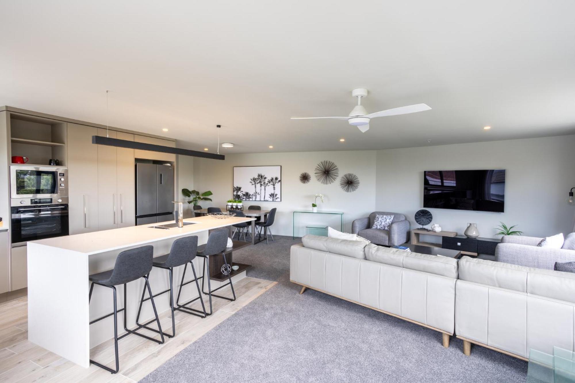 Belle Mer Beachfront Apartments - Self Serviced Маунт-Маунгани Экстерьер фото