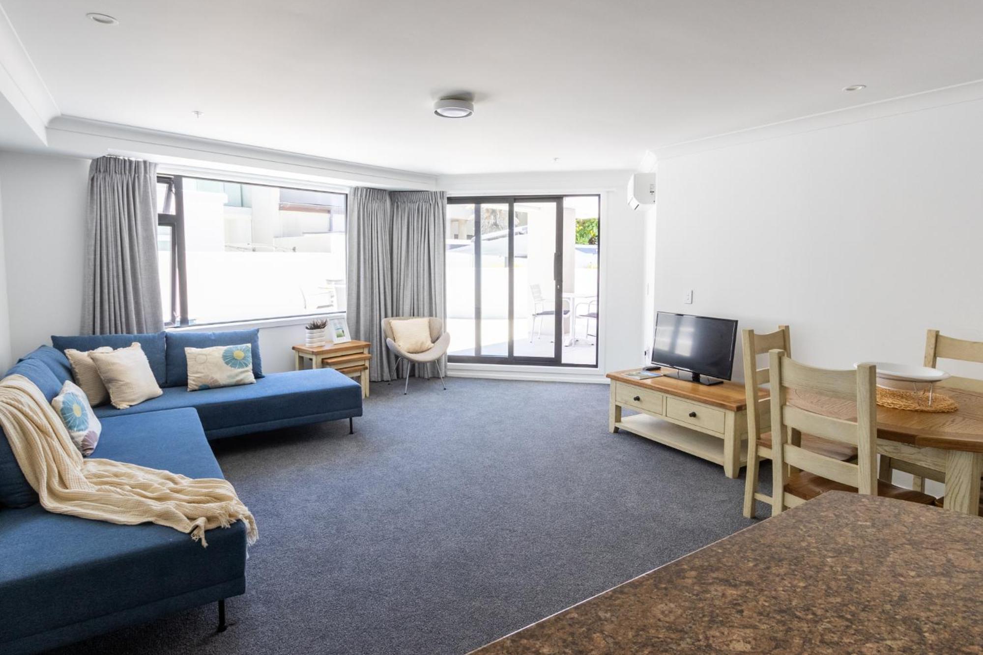 Belle Mer Beachfront Apartments - Self Serviced Маунт-Маунгани Экстерьер фото